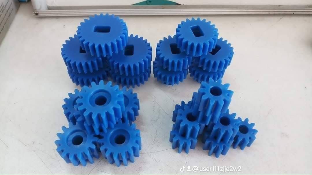 Blue MC nylon gears in several sizes